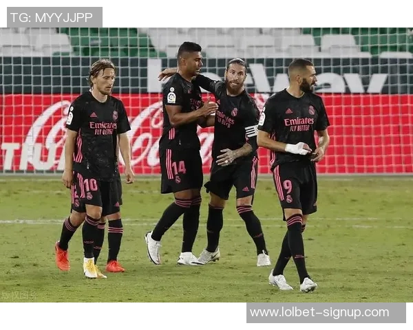 西甲惊天冷门AC米兰3-0战胜皇马神奇扑救点燃全场激情